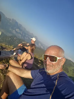 Roman Stettler - certified mountain guide based in Switzerland