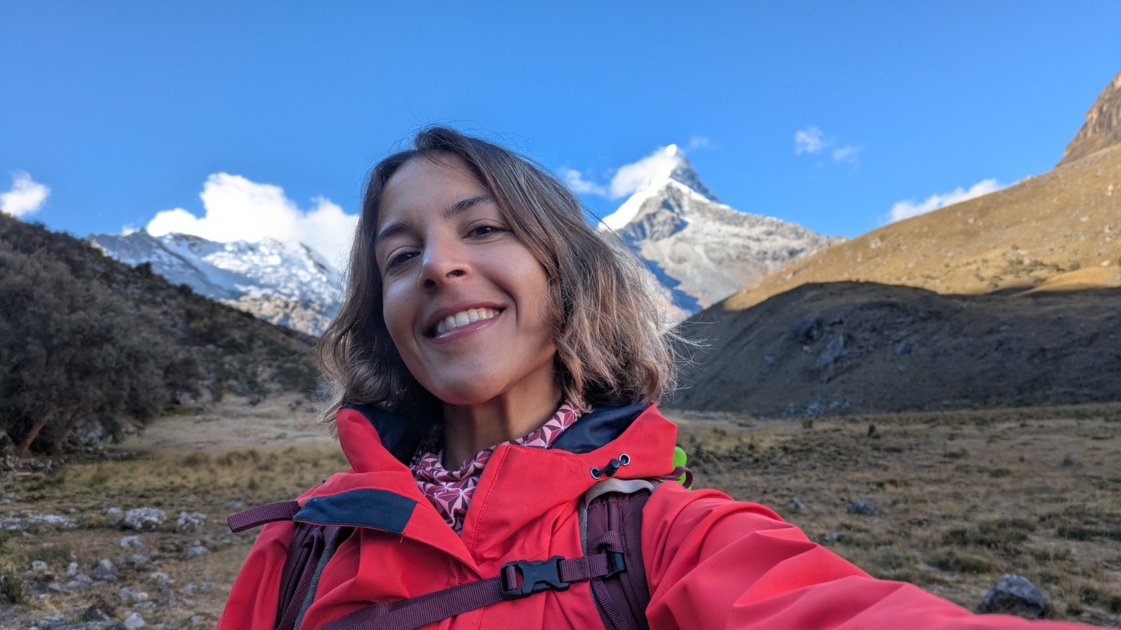 Ynès Béji - certified mountain guide based in Chile