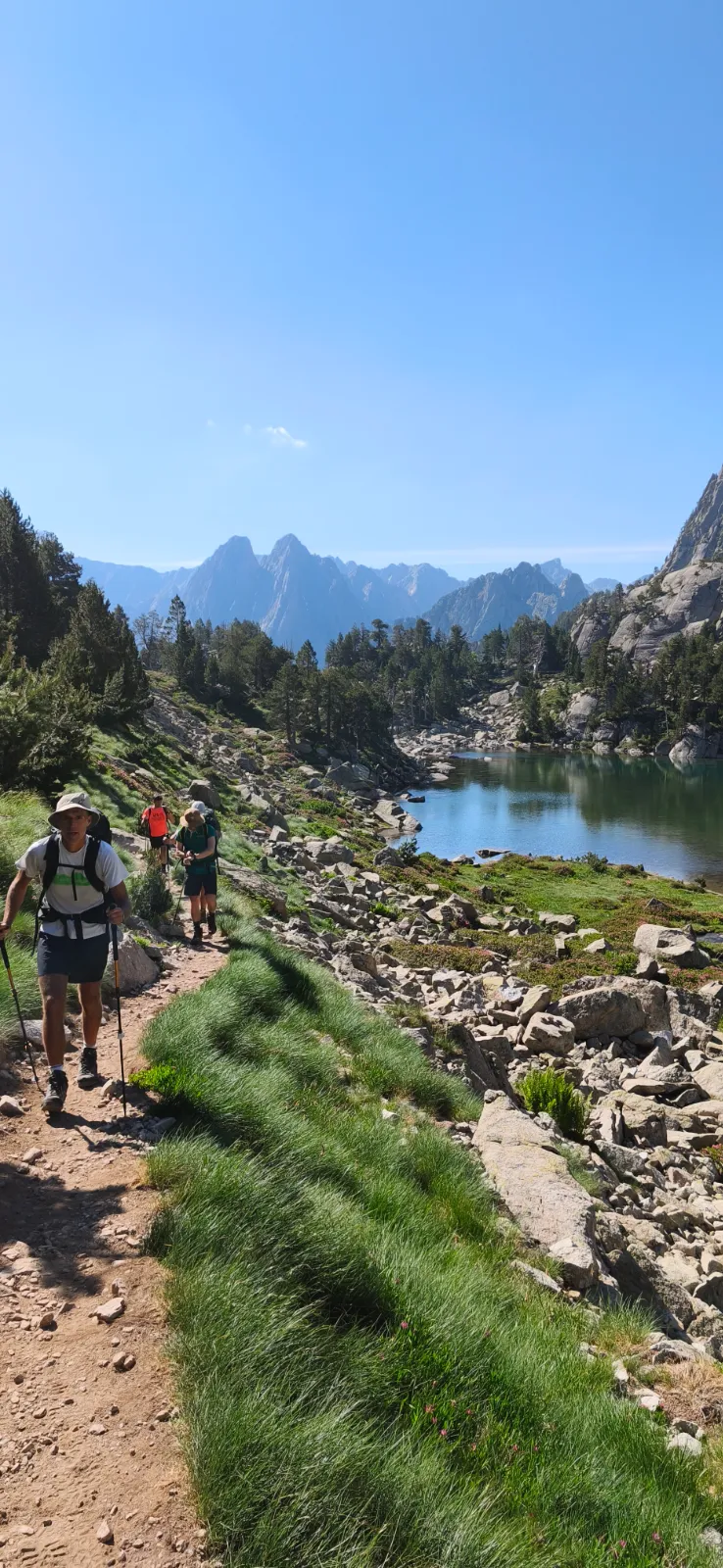 Agustín Ciriza Urrestarazu - certified mountain guide based in Spain