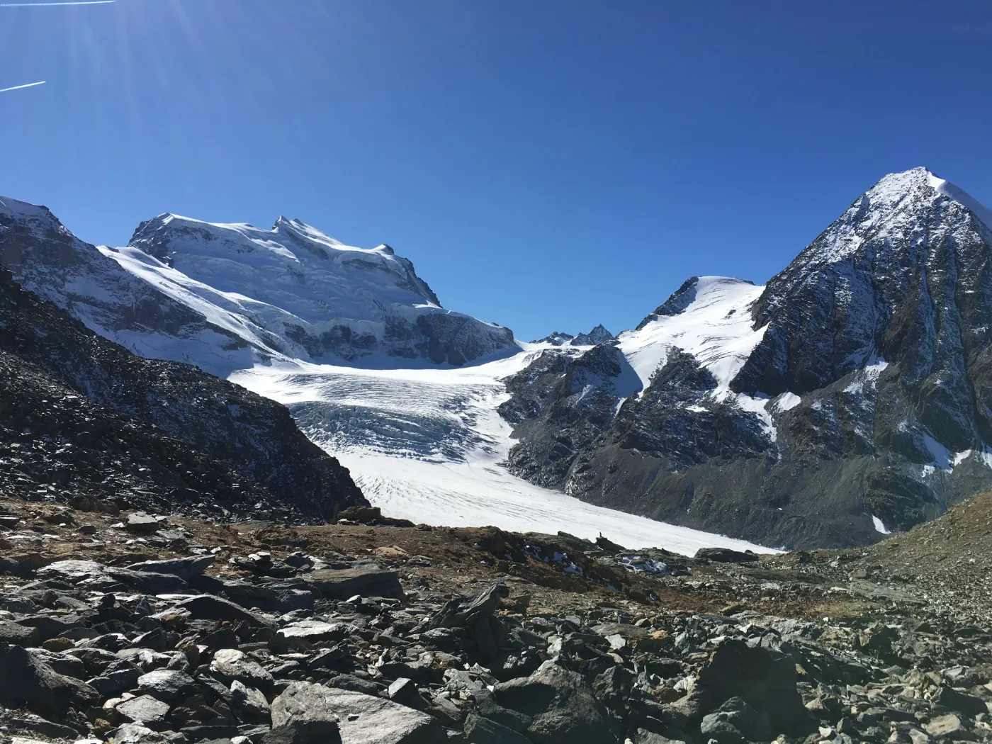 Tour des Combins Swiss and Italian Alps - guided hiking tour in switzerland-valaiswallis
