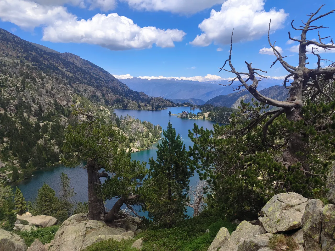 Cristian Perez - certified mountain guide based in Spain