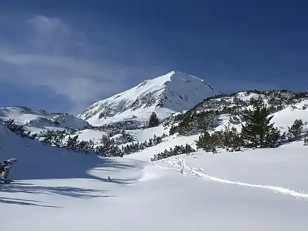 Ski touring in the Pirin mountains, Bansko, Bulgaria - guided hiking tour in bulgaria-pirin