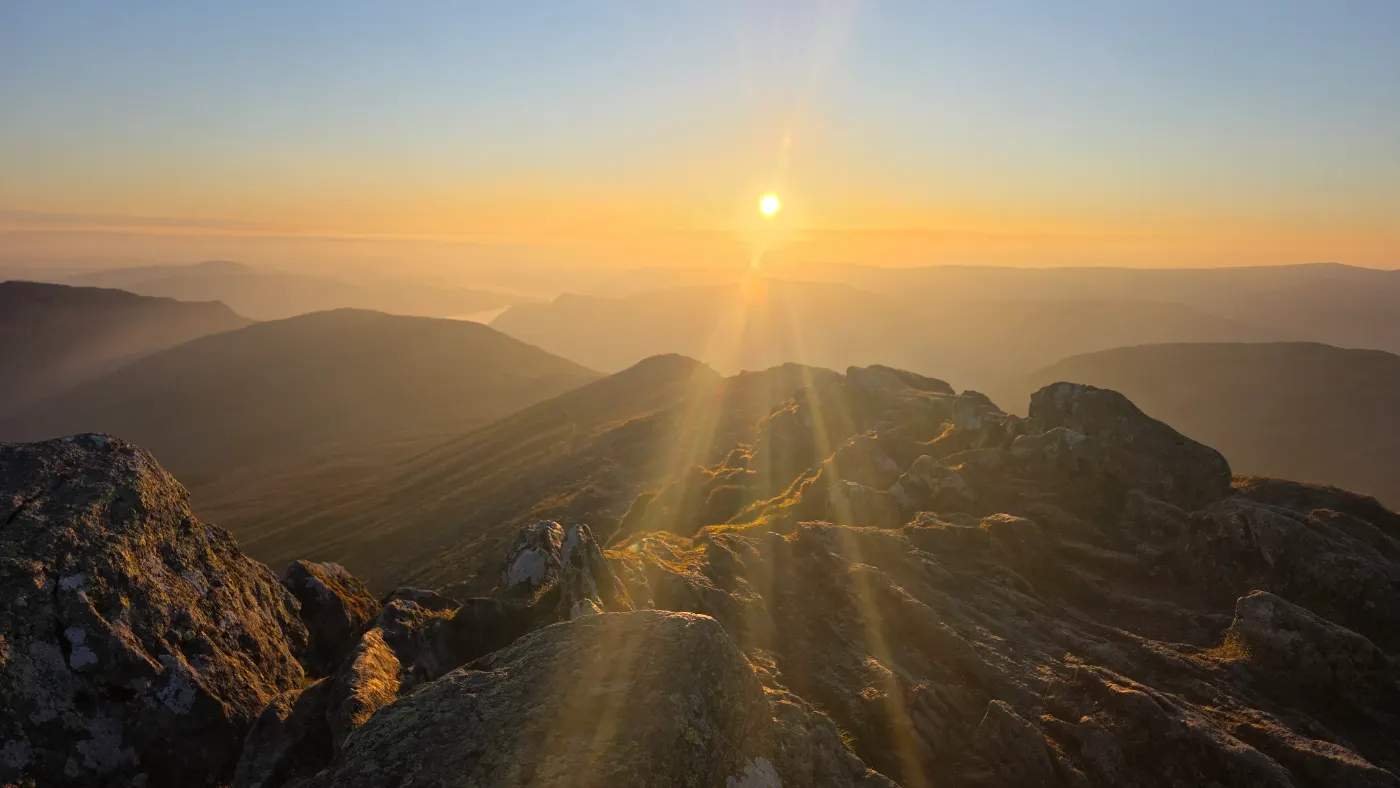 Helvellyn via Striding Edge - guided hiking tour in unitedkingdom-england-lakedistrict
